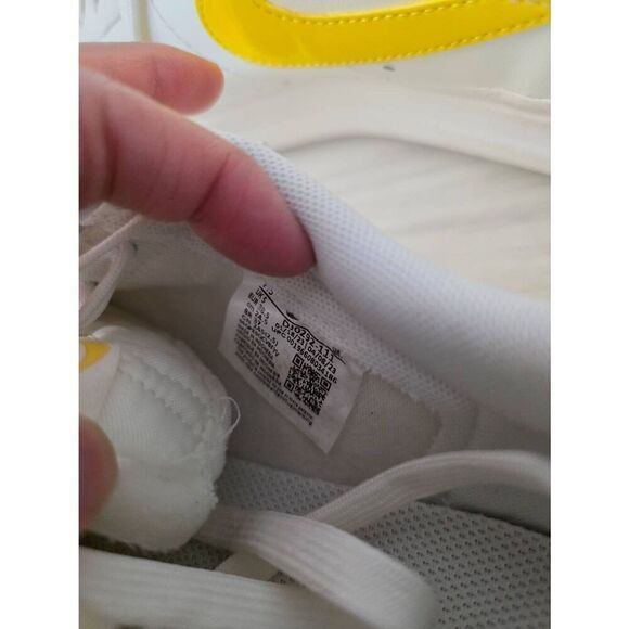 Nike Women's Nike Blazer Low Platform Size 7.5 - Picture 6 of 11